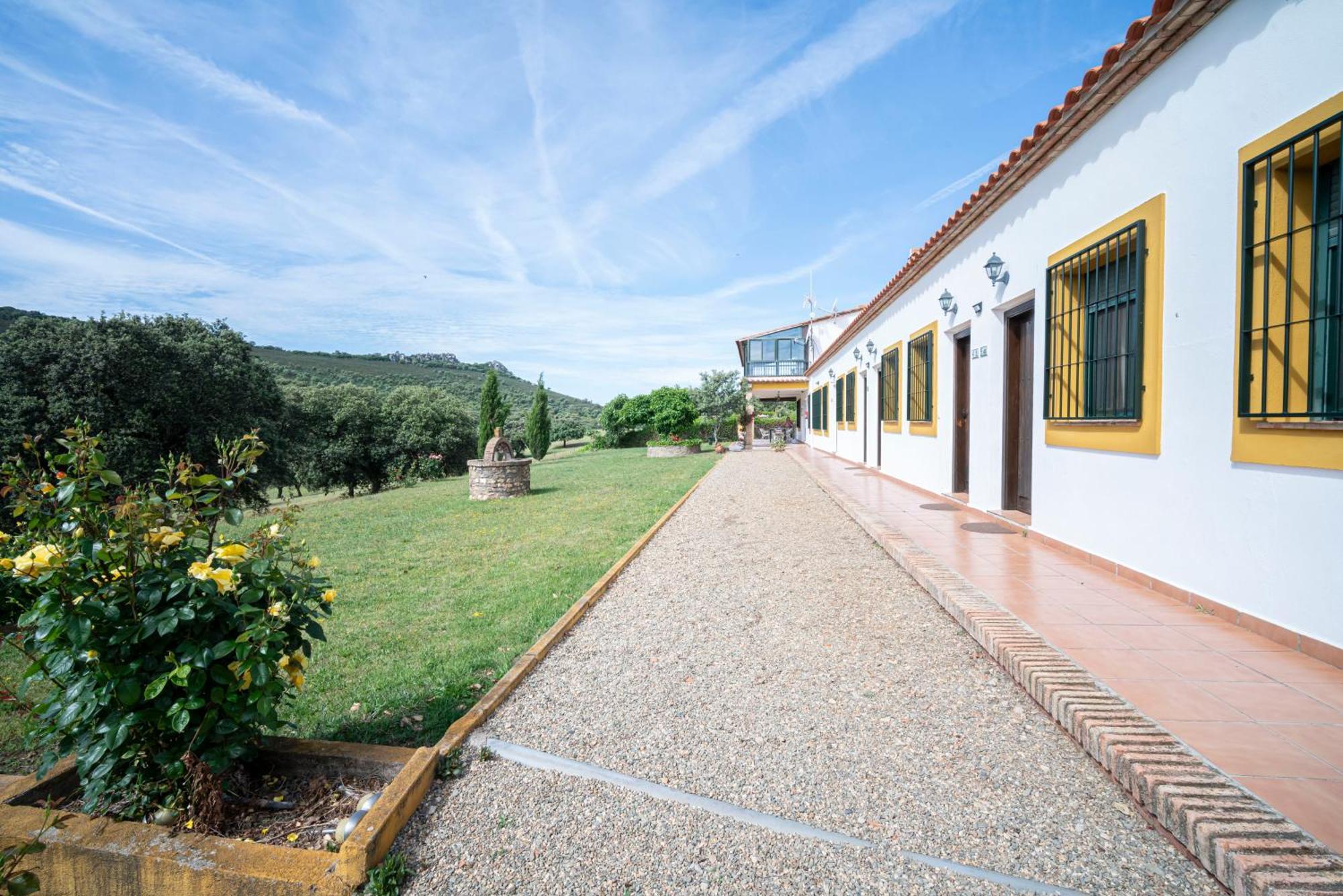 Casa Rural La Sierra de Monfragüe Malpartida De Plasencia Exterior foto